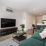 Elegant & Perfectly Located By Atwater Market By Den Stays